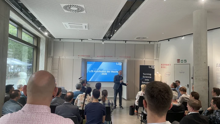 Bild von der LZE-Konferenz-der-Macher
